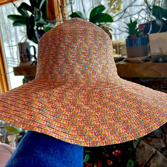A Beautiful Sun Hat Sparkly Pink Light Blue Yellow and White Tweed;Its So Pretty - Picture 6 of 12
